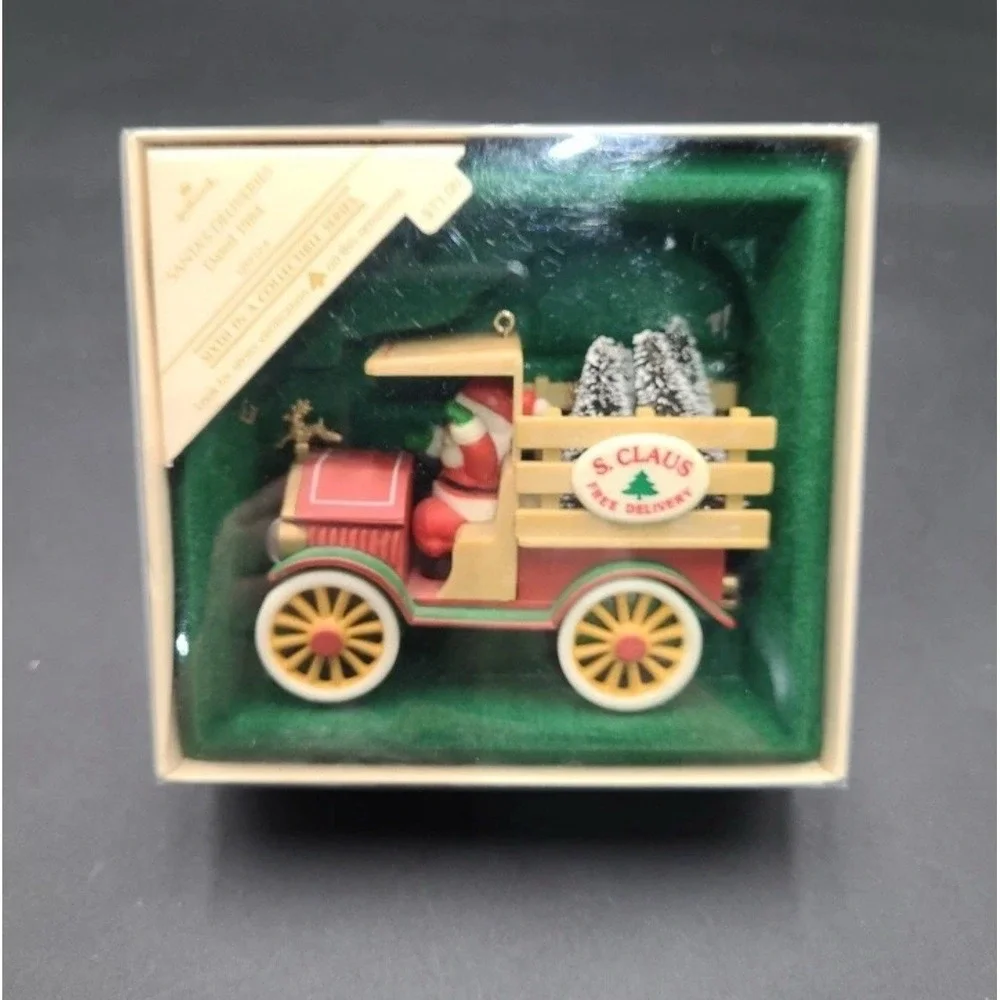 Vtg‎ 1984 Christmas Hallmark Keepsake Ornament Santa's Deliveries 6th in Series